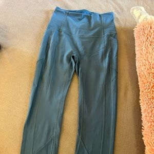 blue lulu leggings! size 4 only worn a few times